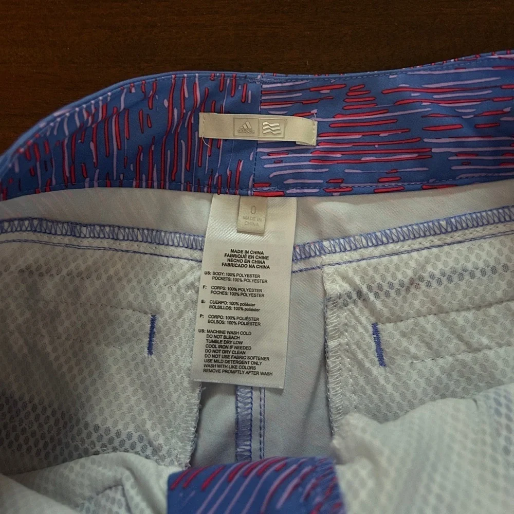 adidas Women's 7" Printed Shorts Size 0 (XS) - Picture 4 of 7